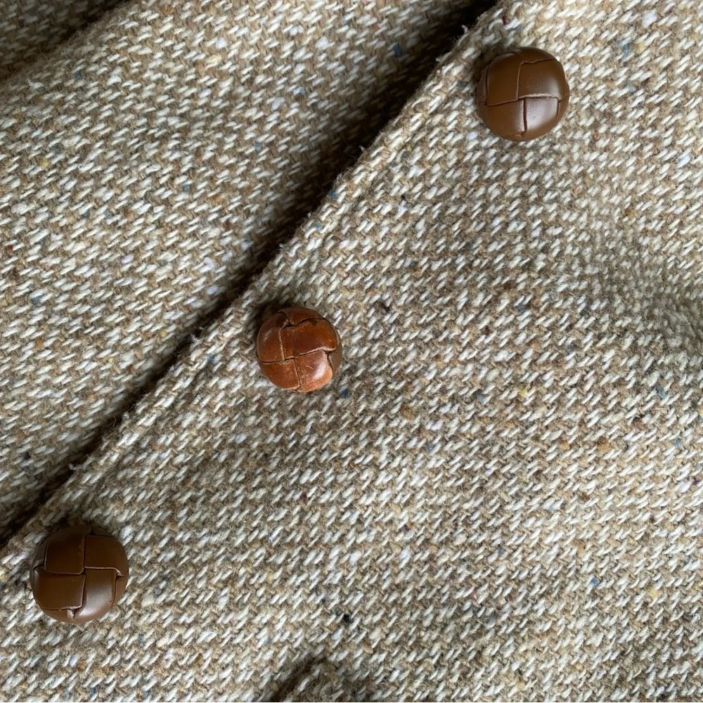 Liz Claiborne Textured Tan Wool Blend Blazer - Picture 2 of 16